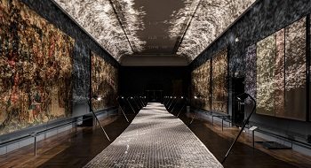 Foil by Layer by Benjamin Hubert