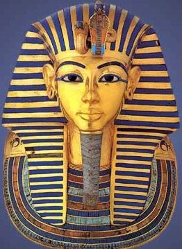 egyptian art depicted by Tutankhamun's mask
